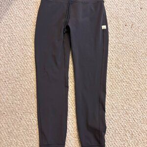 Vuori Daily legging – charcoal - size S